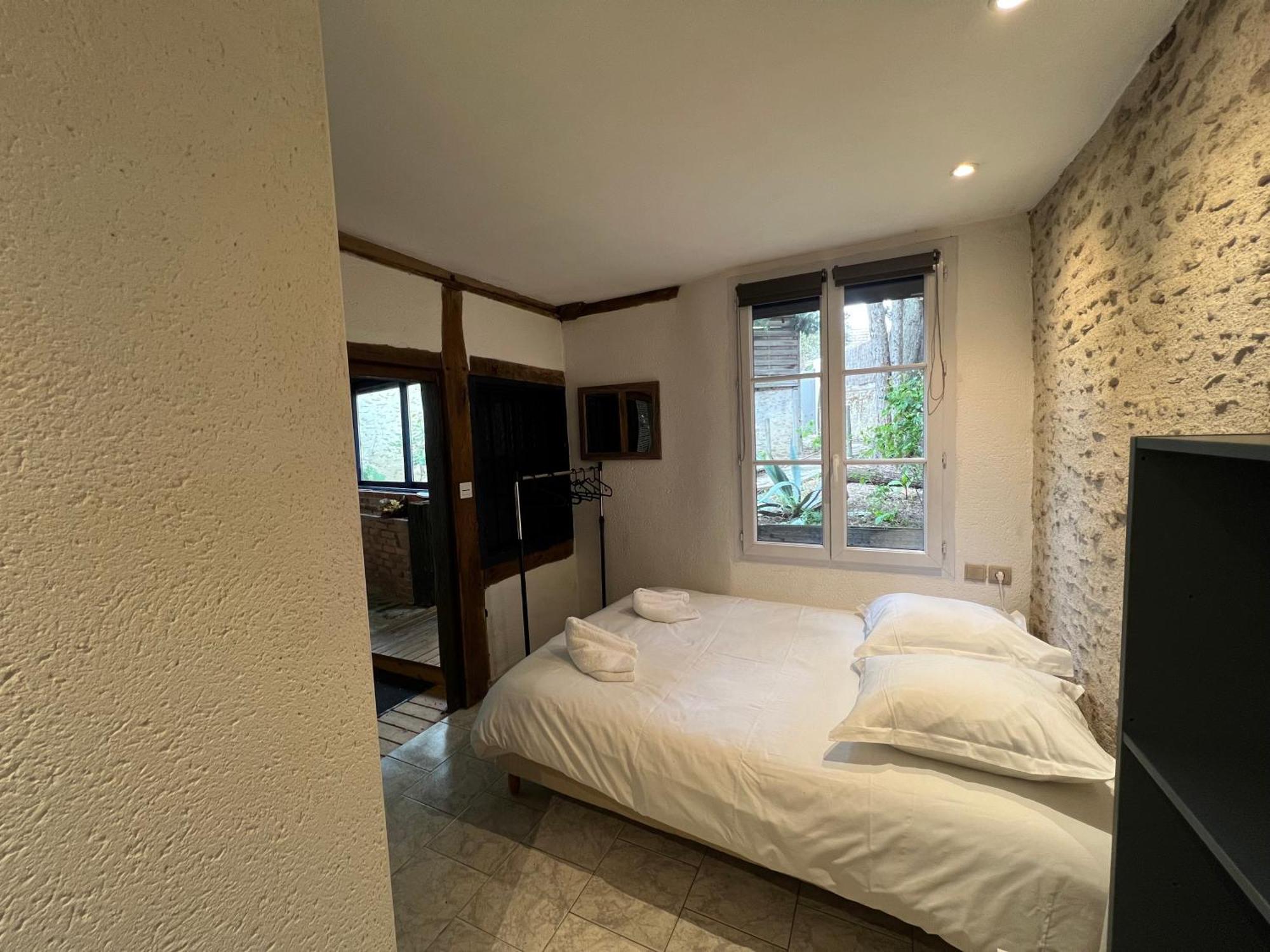 Rigolet Maison En Ville Avec Piscine Interieure Le Controis-en-Sologne Esterno foto